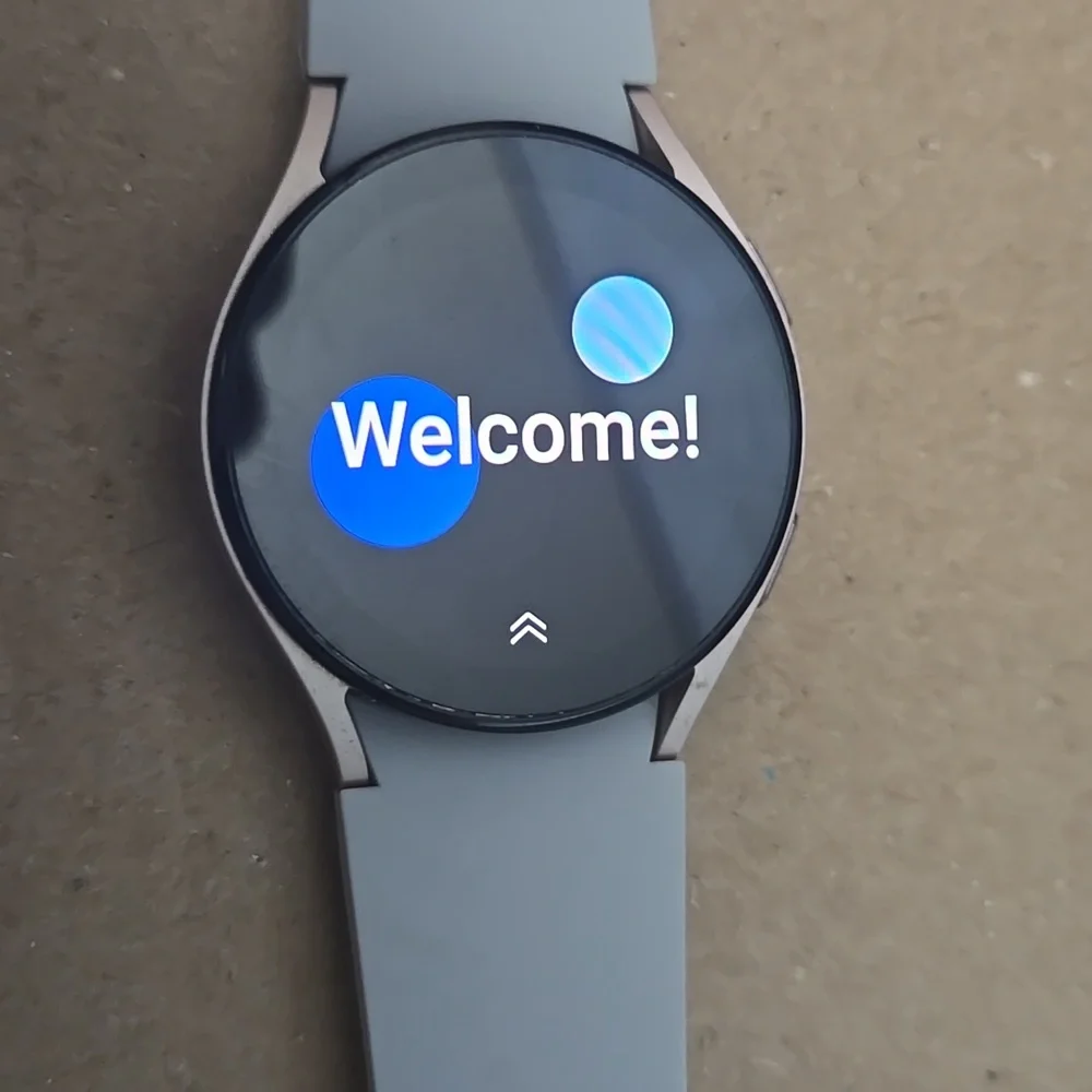 Samsung Galaxy Watch5 (VAAL)